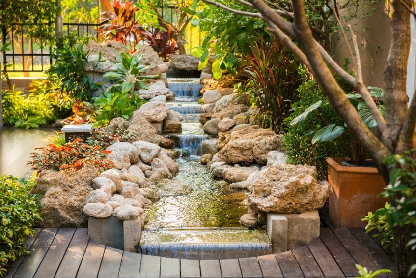 Make the Most of Lanscaping Rocks